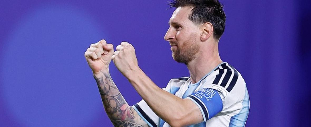 Messi Mundial: Argentina goleó 3 a 0 a Argelia en el debut con 3 goles del 10