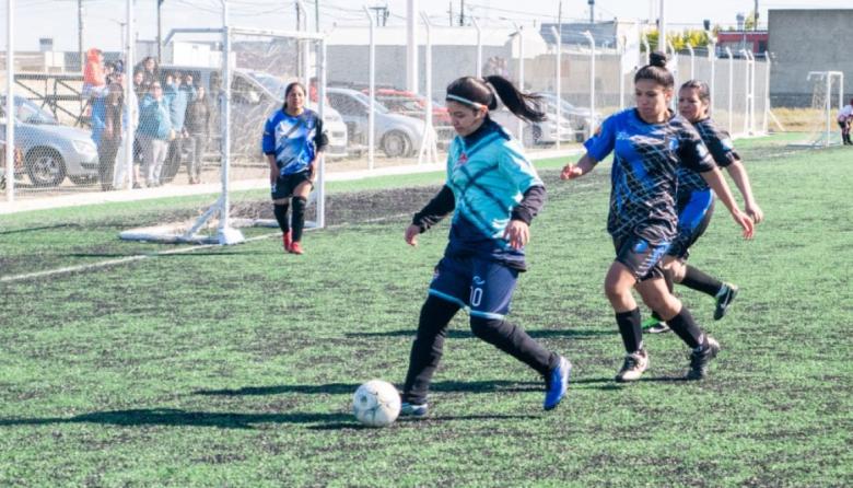 El Fútbol Femenino crece en Río Grande