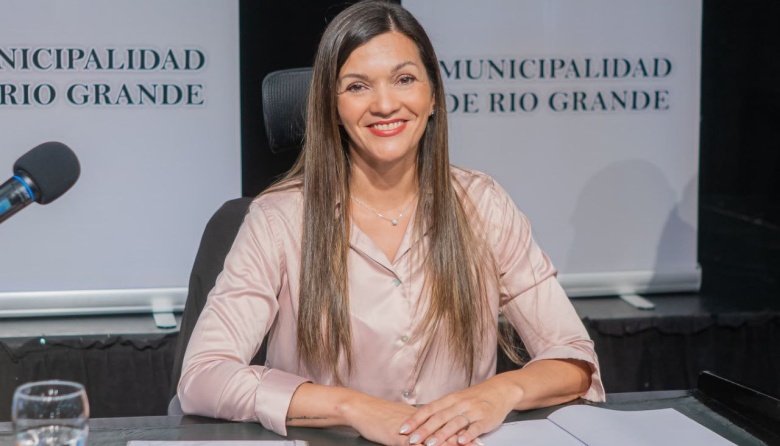 Zamora anunció el inicio del proceso para construir la nueva sala de sesiones del Concejo