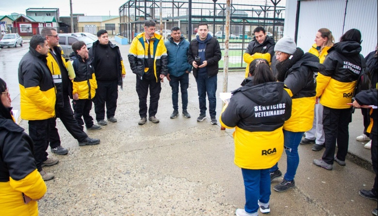 Promueven la tenencia responsable de mascotas en el Barrio Malvinas Argentinas