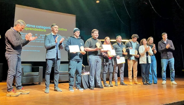 Emprendedores galardonados en el "Premio Joven Empresario 2025"