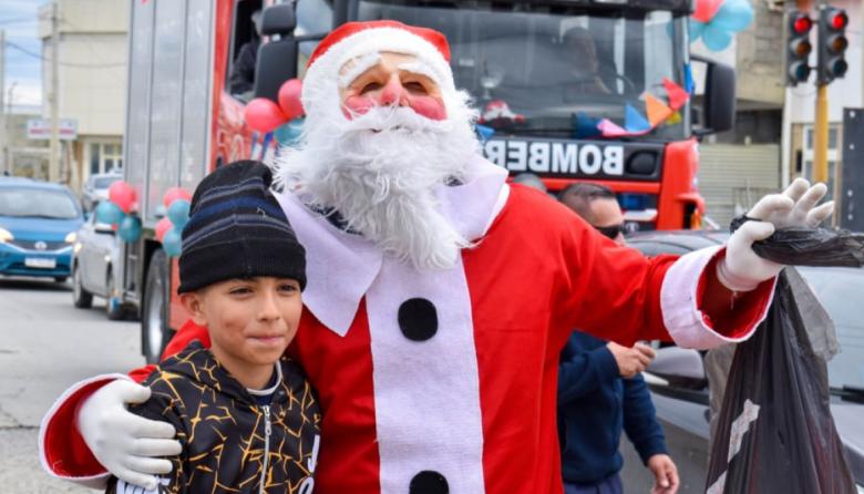 Papá Noel recorre Tierra del Fuego