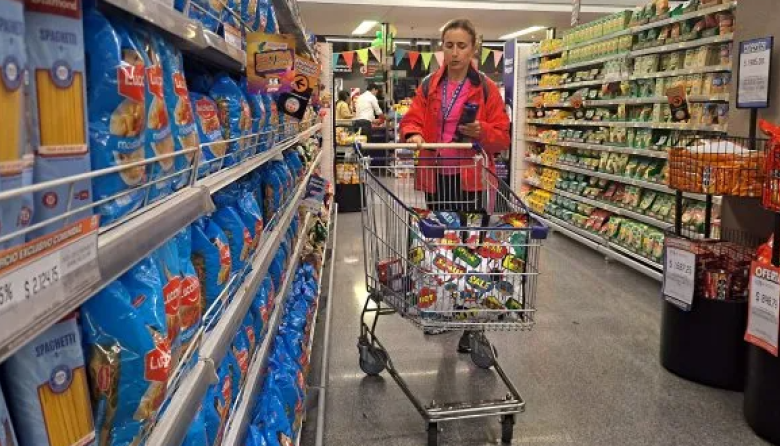El consumo en supermercados tuvo en noviembre su peor caída desde 2023: se hundió casi 4%