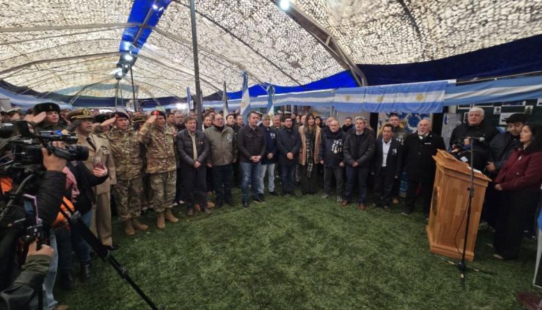 Concejales en la Inauguración de la Carpa