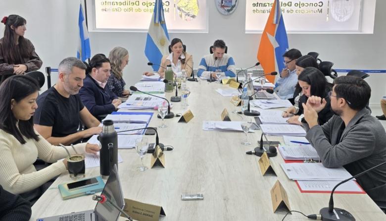 El Concejo Deliberante analizó diversos asuntos junto a vecinos en reunión de comisión