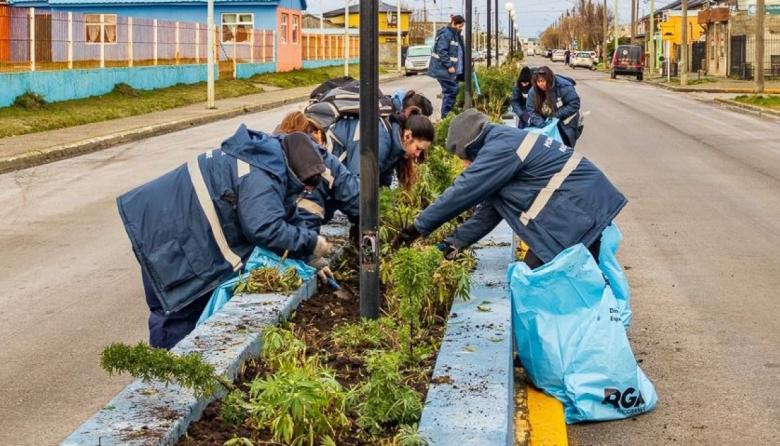 El municipio avanza con tareas de mejora urbana en distintos puntos de Río Grande