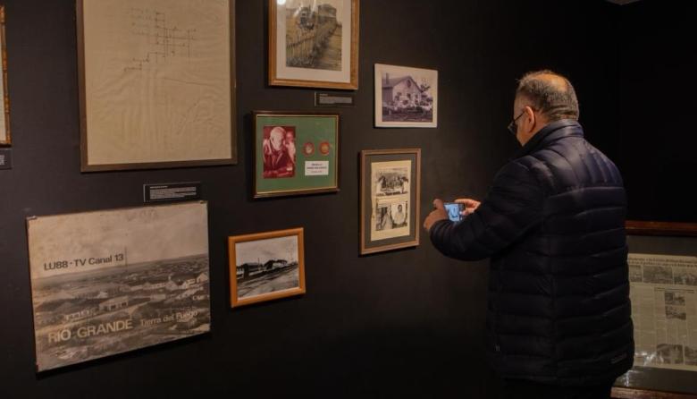 “Objetos de nuestra historia": Recorré una muestra que pone en valor el patrimonio de Río Grande
