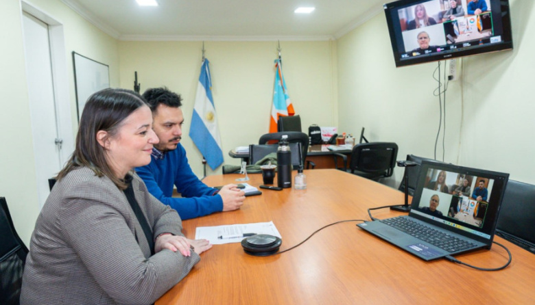 El Gobierno provincial y Terra Ignis firmaron convenio para fortalecer el deporte fueguino