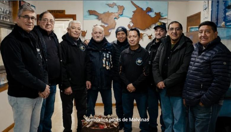 El deseo que la Selección le cumplirá a los "pibes de Malvinas" de Río Grande
