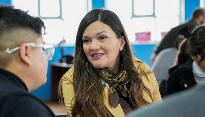 Zamora: “Las empresas tienen que ser competitivas, pero con los trabajadores adentro”