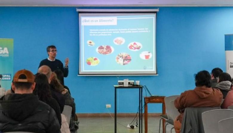 Emprendedores riograndenses se capacitaron en manipulación segura de alimentos