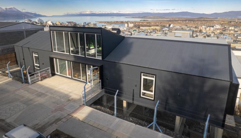 Recorrida por el Centro de Desarrollo Infantil recientemente inaugurado en Ushuaia