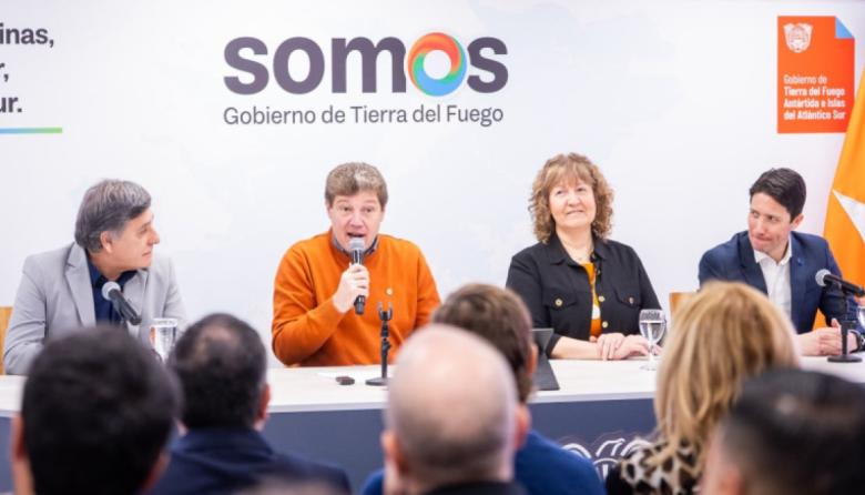 Melella presentó medidas de alivio financiero para familias a través del Banco Tierra del Fuego