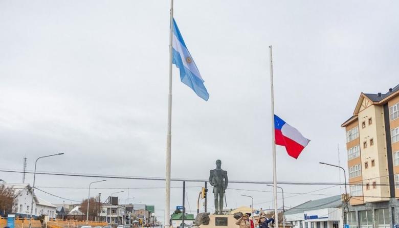 Se llevó adelante el acto central por las Fiestas Patrias de Chile en Río Grande