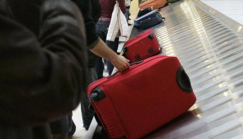 Investigan faltantes en equipajes de vuelos comerciales entre Buenos Aires y Ushuaia