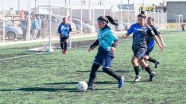 El Fútbol Femenino crece en Río Grande