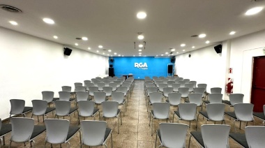 Total Energies donó 100 sillas para el Auditorio del Museo Virginia Choquintel