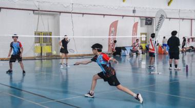 Tarde de Bádminton en Tolhuin