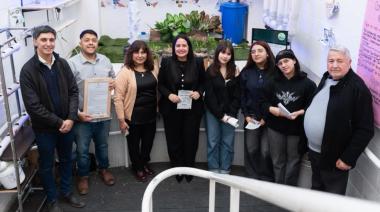 La concejal Arce declaró de interes el proyecto de hidroponia del Colegio Haspen