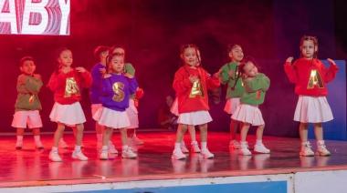 Más de 2.600 bailarines en escena