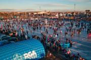 Cientos de chicos disfrutaron las actividades de patinaje en el cono de sombra