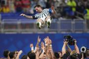 Corazón de campeón: la Selección Argentina pasó del 0-2 al 3-2 en 13 minutos y se metió en los cuartos del Mundial