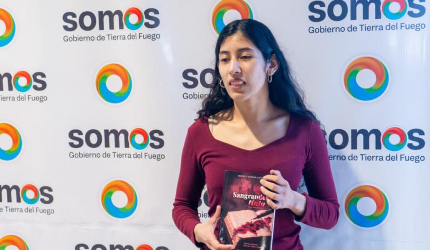 “Sangrando Tinta", el libro de Roció Ledesma Duré
